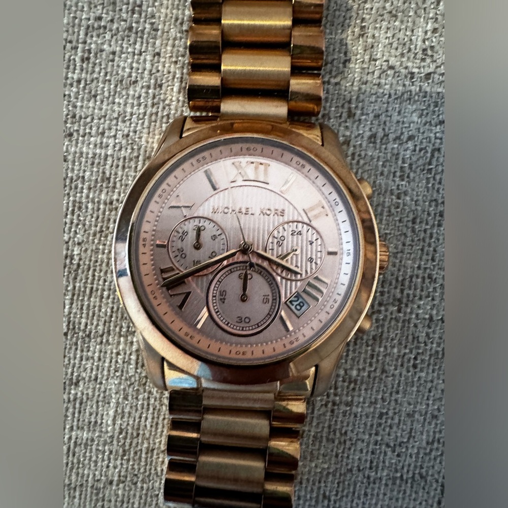Rose gold/gold Michael kors watch